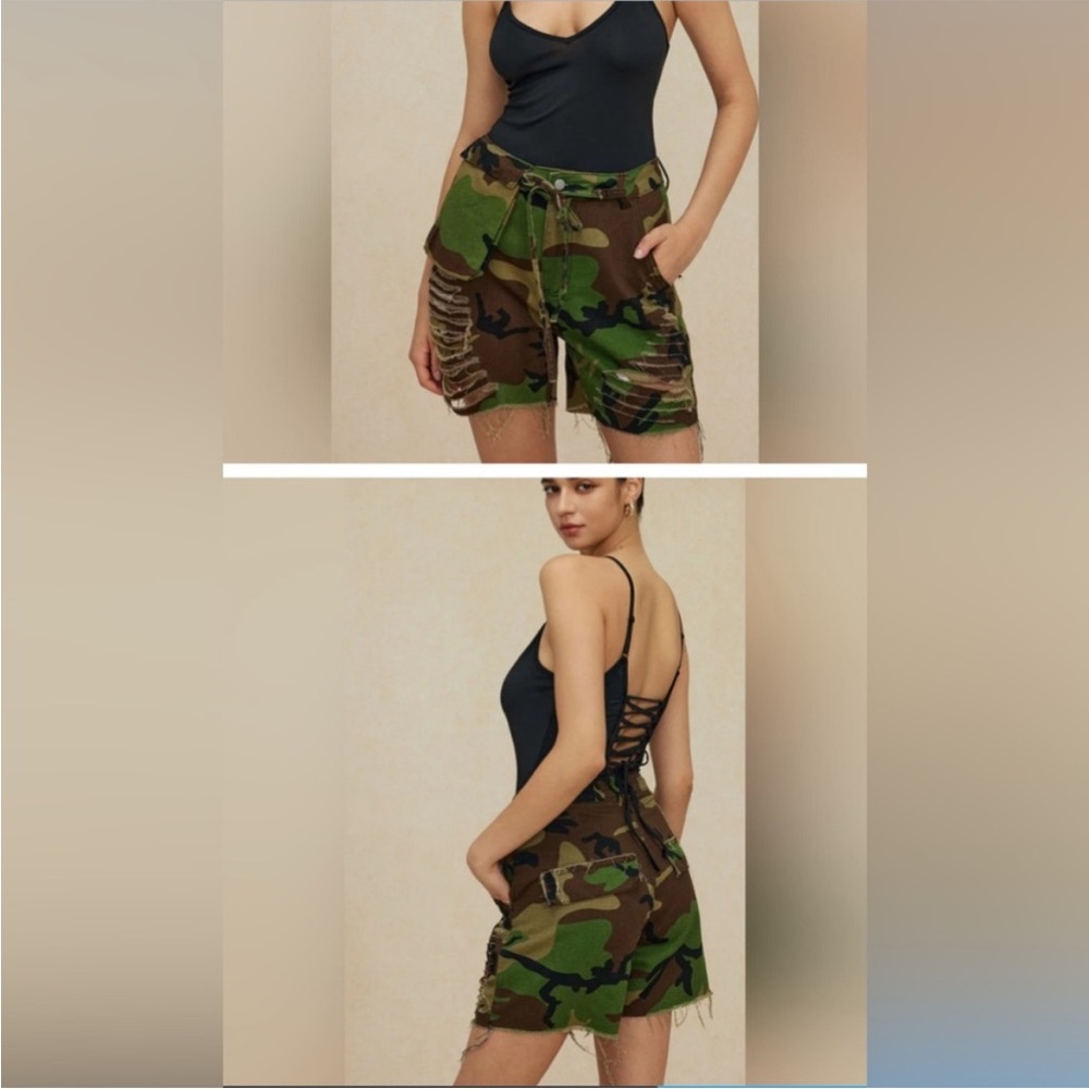 NWT—Women's Camo Cargo Shorts
